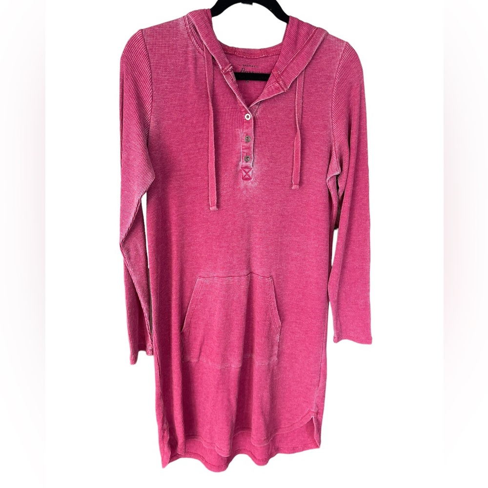 Bass Pro Shop hoodie dress in pink size M